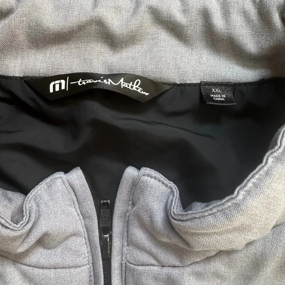 TravisMathew Mens XXL Gray Quilted Puffer Vest Full Zip Golf Casual Lightweight